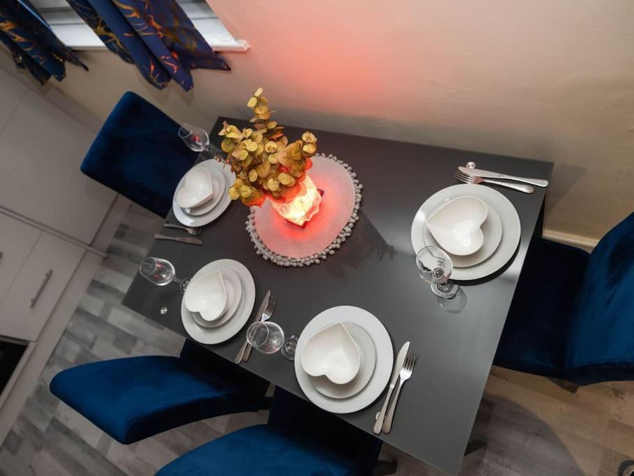 1 Bedroom-Sofabed-Worktable-4-Wifi-Parking Londyn Zewnętrze zdjęcie